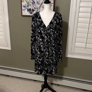 Nine West Black and White Midi Dress
